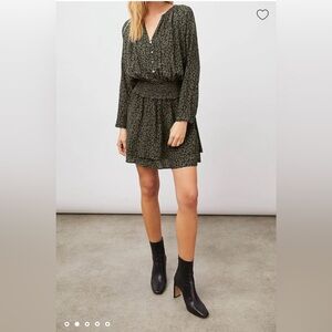 Rails Jasmine mini dress in olive cheetah
Batik. Size Large